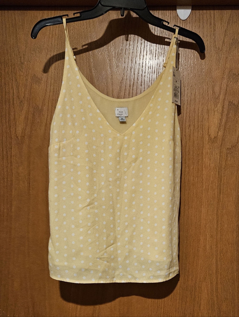 NWT: A New DAY: Light Yellow Polka Dot V-Neck XS Cami Top - Women